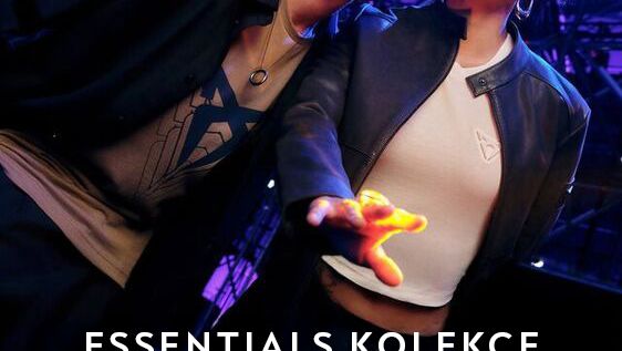 ESSENTIALS KOLEKCE